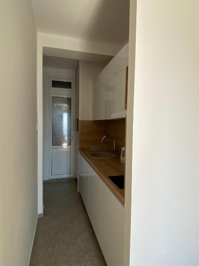 Acacia Apartmani Sutomore Luaran gambar